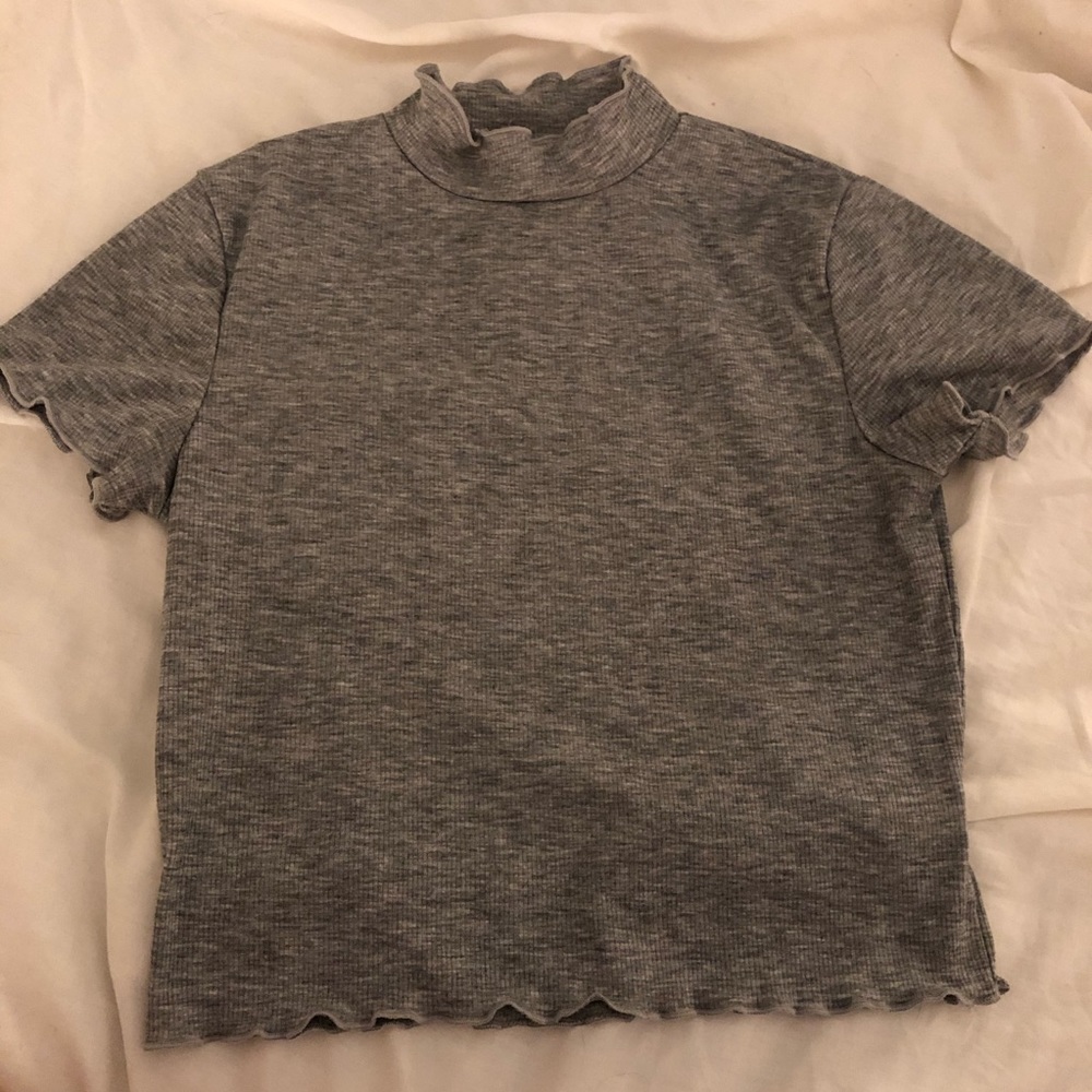Mock neck crop top🖤